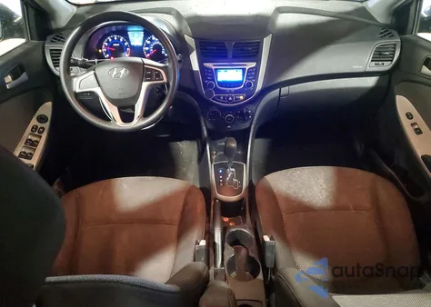 2013 Hyundai Accent Gs z USA, uszkodzony, nr VIN KMHCT5AE7DU076286